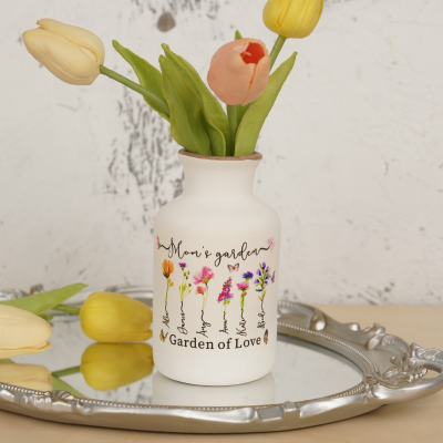 Personalized Mom's Garden Birth Flower Vase With Kids Name For Mother's Day Gift